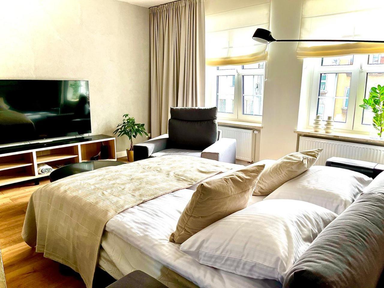 Grand Apartment - Old Town & City Center Gdańsk Exteriör bild